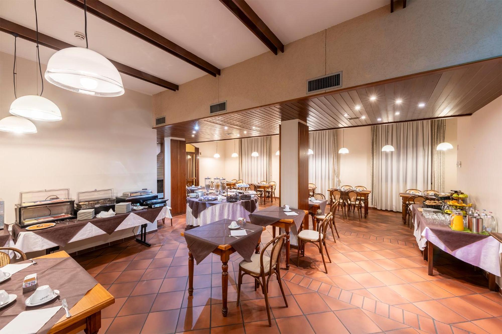 Hotel Vecchio Casello Castelleone Extérieur photo