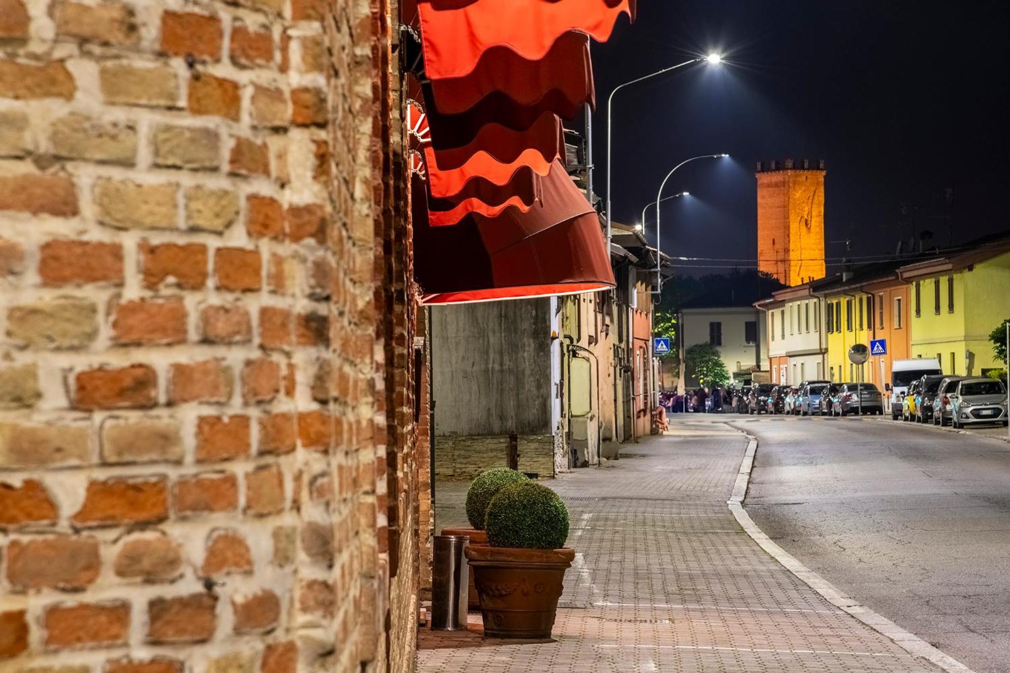 Hotel Vecchio Casello Castelleone Extérieur photo