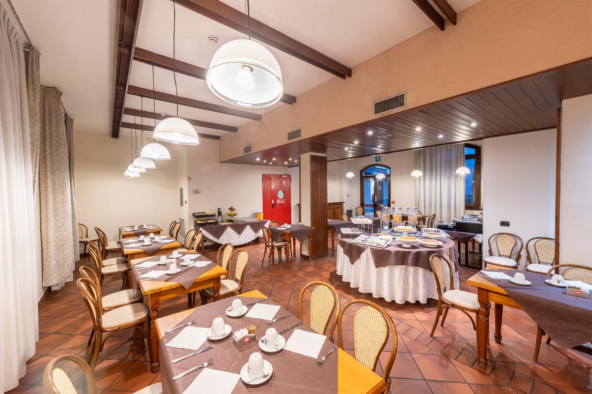 Hotel Vecchio Casello Castelleone Extérieur photo