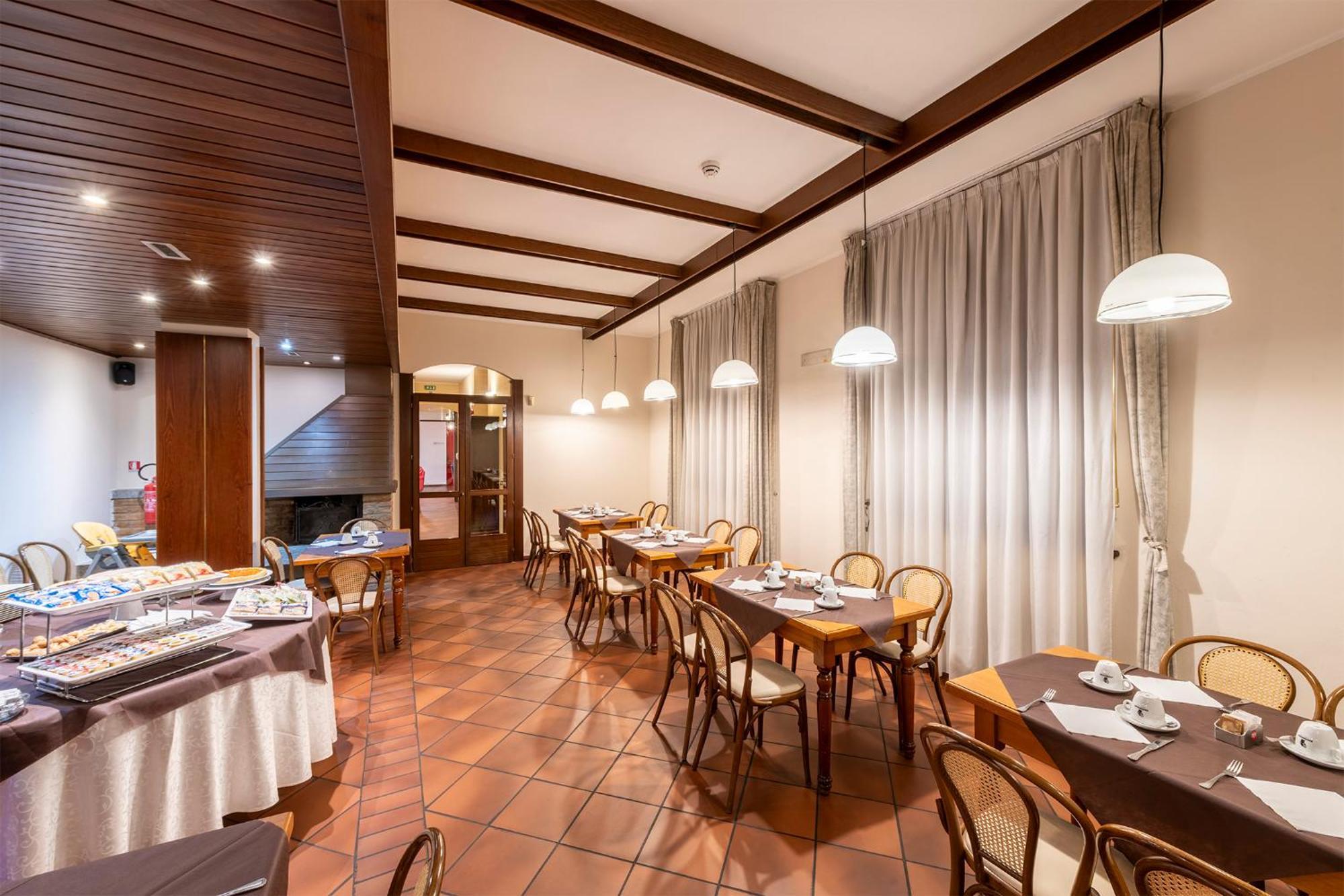 Hotel Vecchio Casello Castelleone Extérieur photo