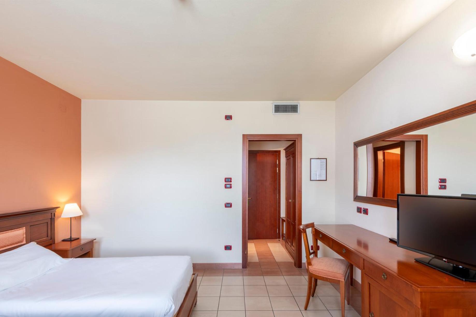Hotel Vecchio Casello Castelleone Extérieur photo